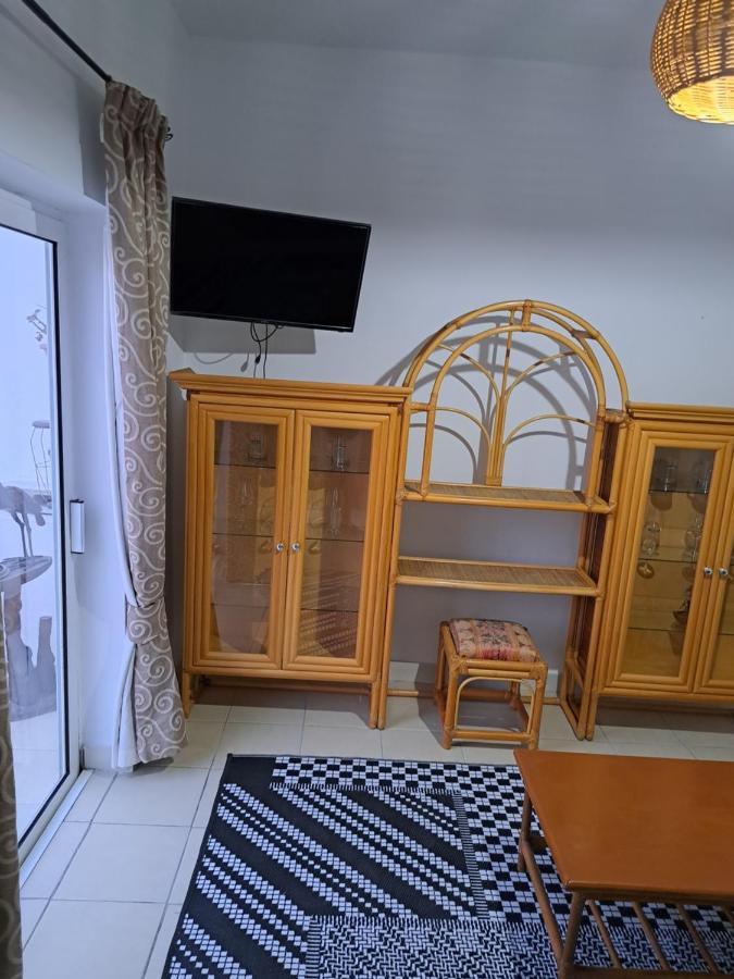 Вілла Olivier House Мелліха Екстер'єр фото
